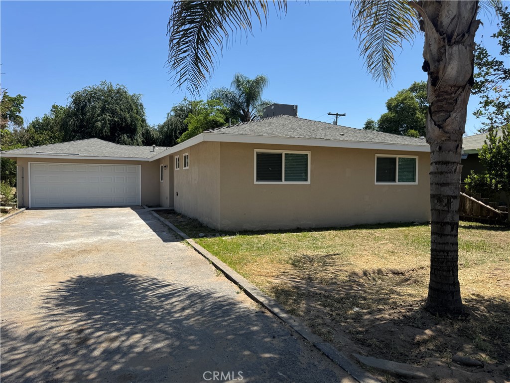 1490 N Knoll Avenue Property Photo 1