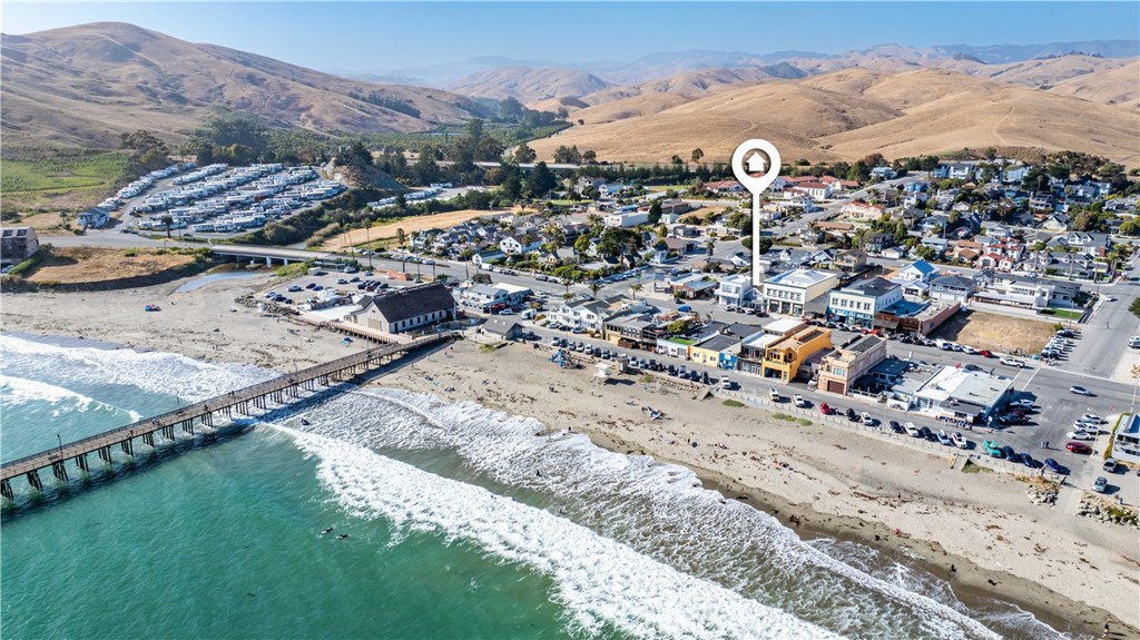 158 A N Ocean Ave Property Photo 2