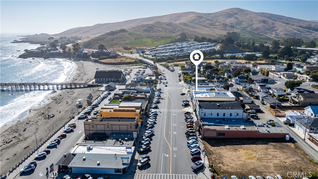 158 A N Ocean Ave Property Photo 3