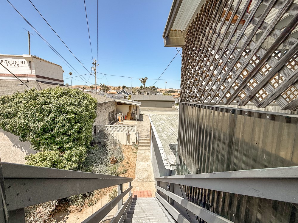 158 A N Ocean Ave Property Photo 16