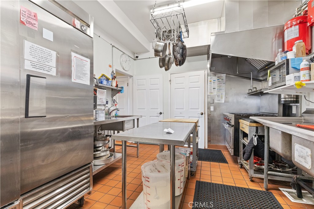 95 S Ocean Avenue Property Photo 14