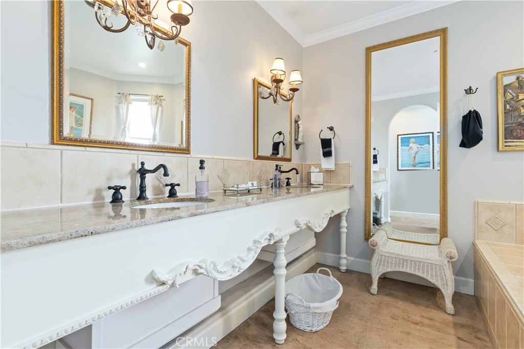 95 S Ocean Avenue Property Photo 33