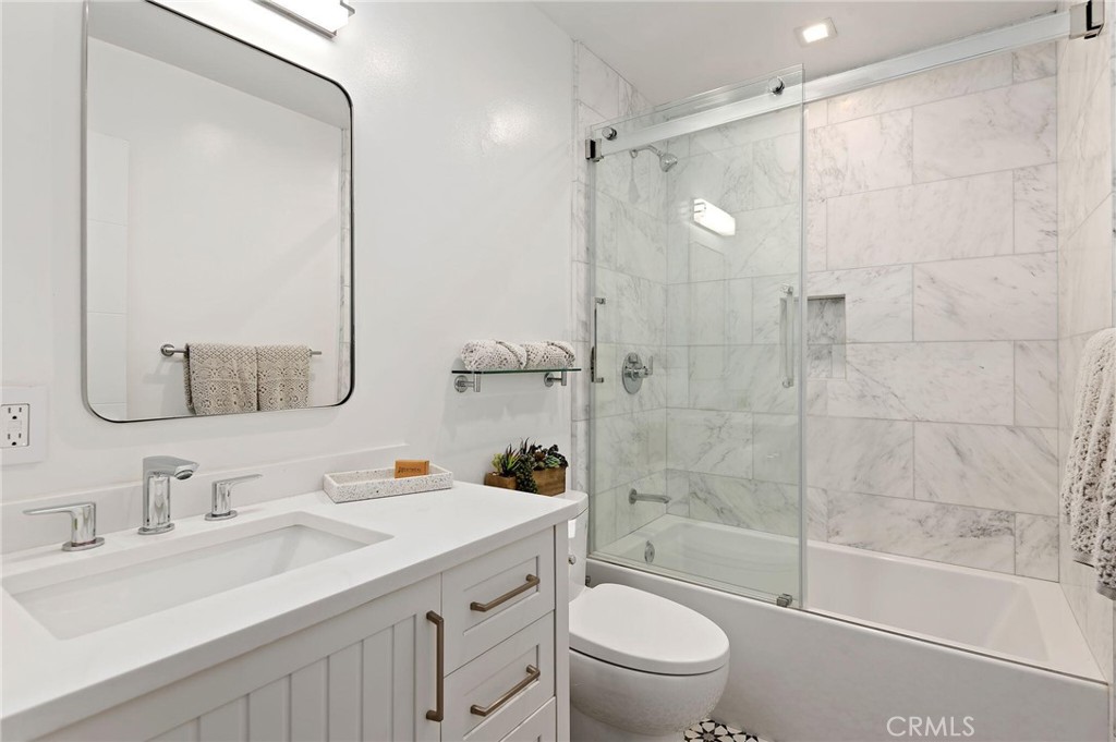 160 Ash Avenue 1 Property Photo 5