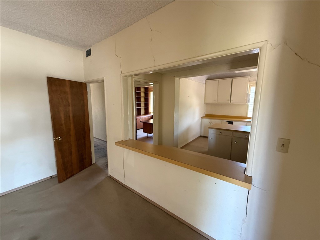 1312 Santa Rosa Street Property Photo 7