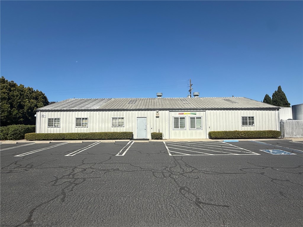 202 Tank Farm Road C Property Photo 2