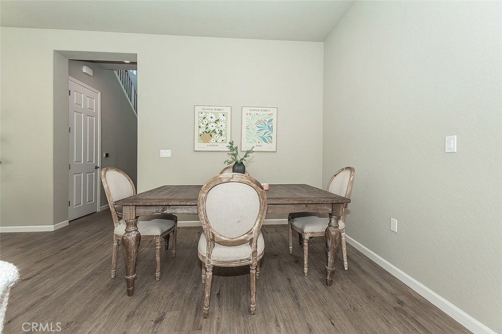 6008 E Sussex Way Property Photo 10