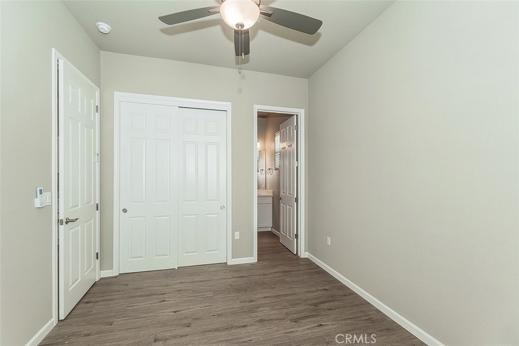 6008 E Sussex Way Property Photo 47