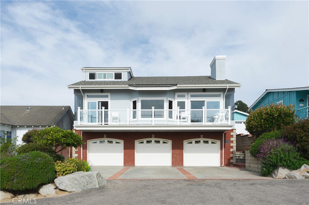 444 Kings Avenue Property Photo 1