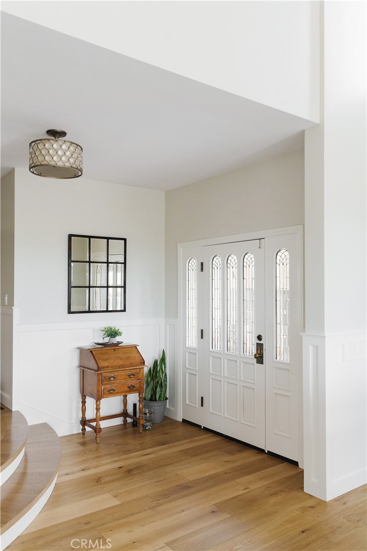 444 Kings Avenue Property Photo 4