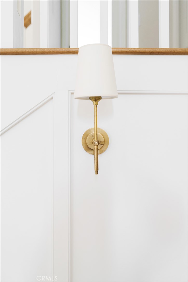 444 Kings Avenue Property Photo 7