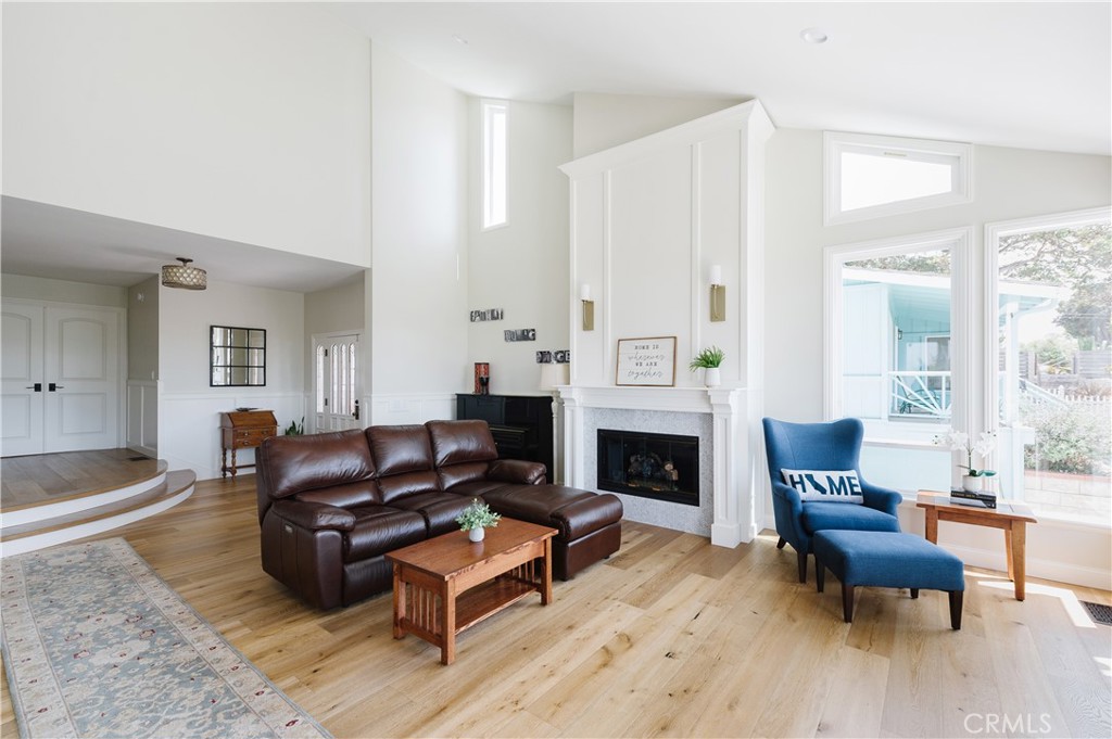 444 Kings Avenue Property Photo 9