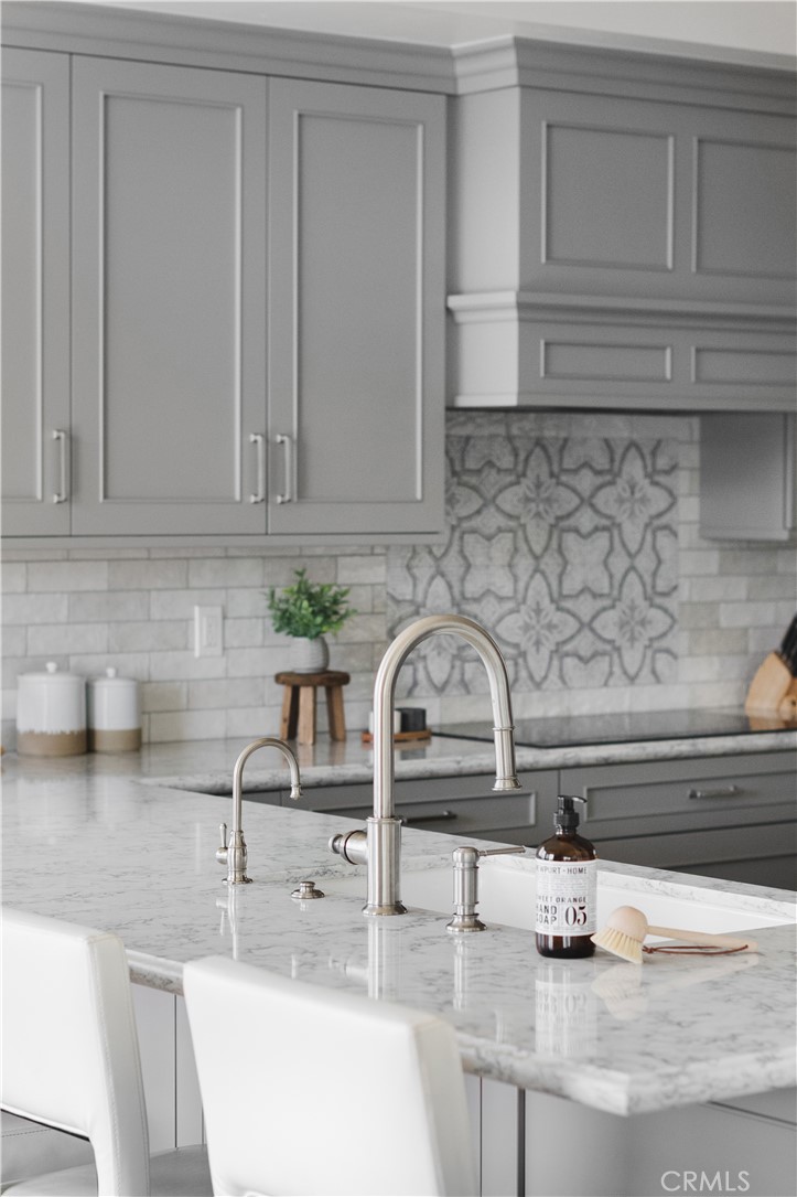 444 Kings Avenue Property Photo 16