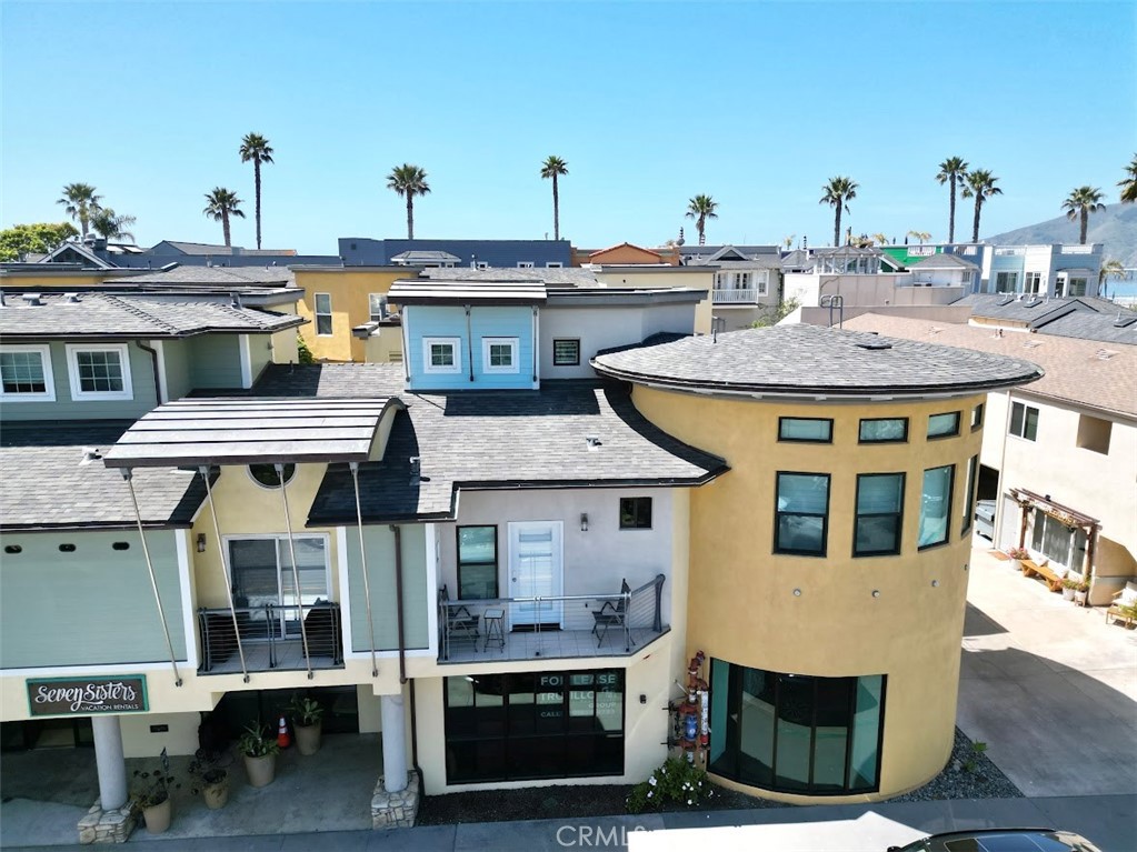 445 1st Street Property Photo 1