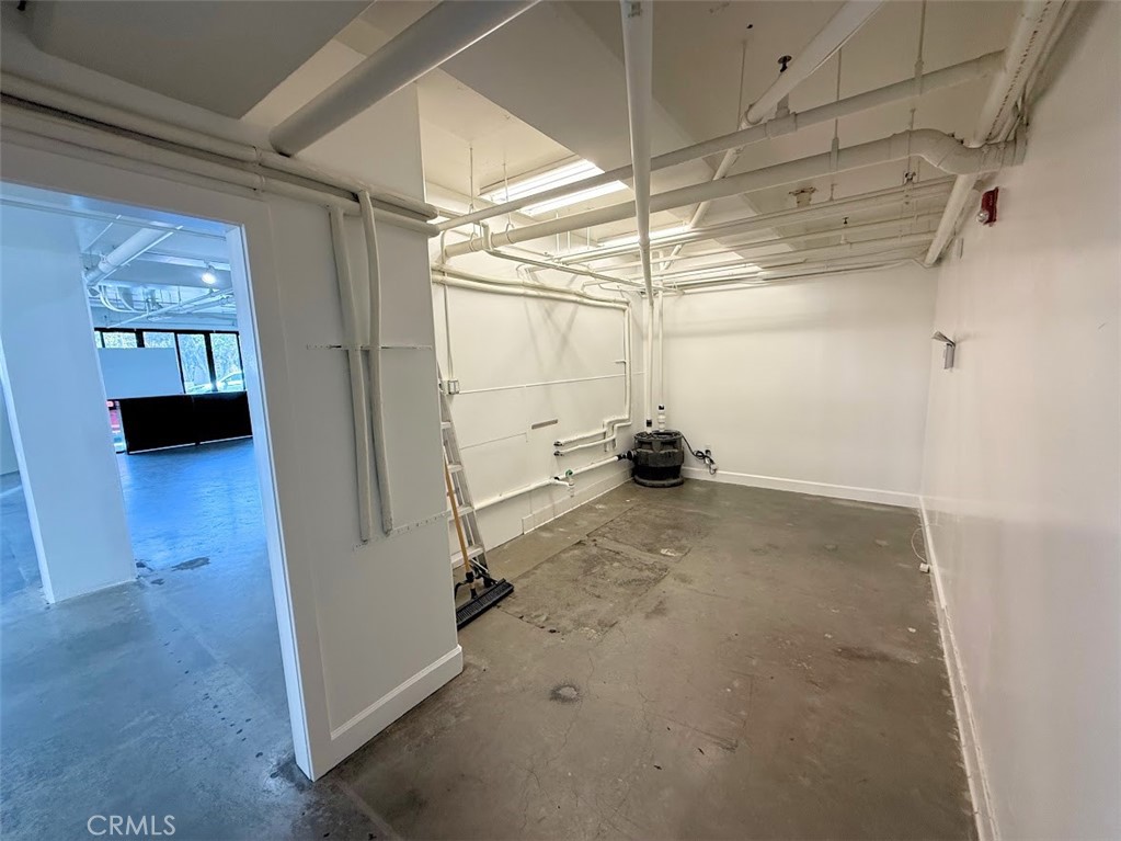445 1st Street Property Photo 8