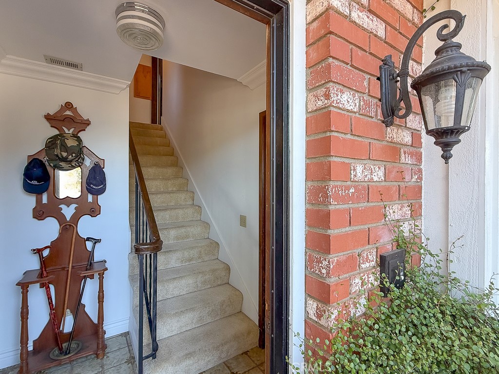 1570 Richard Property Photo 4