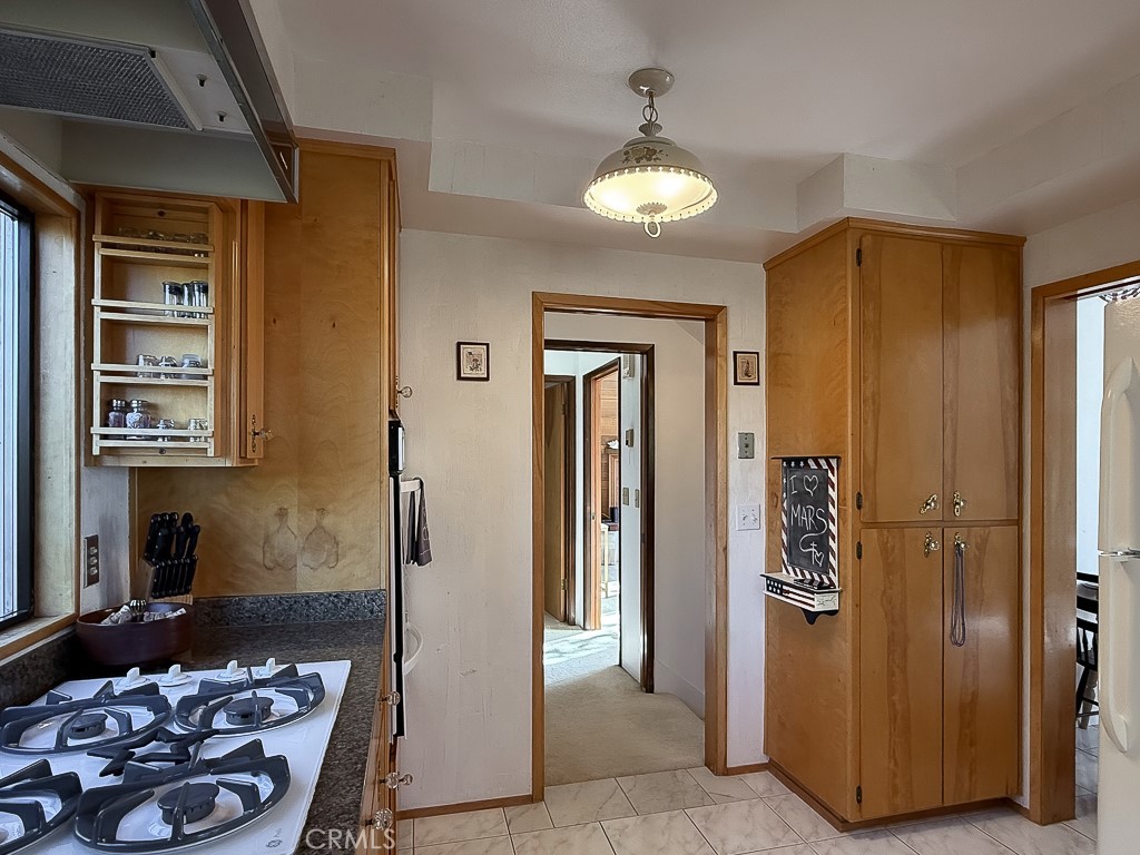 1570 Richard Property Photo 16