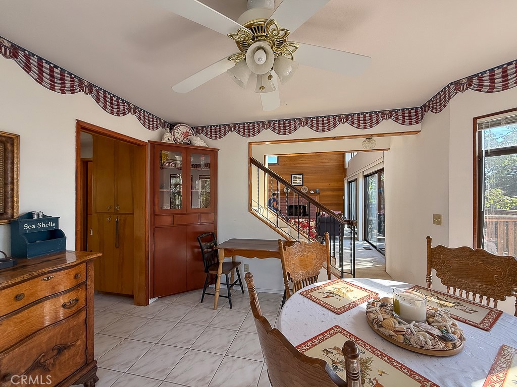 1570 Richard Property Photo 26