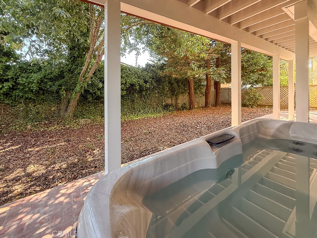 1570 Richard Property Photo 51