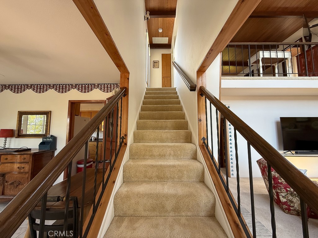 1570 Richard Property Photo 52