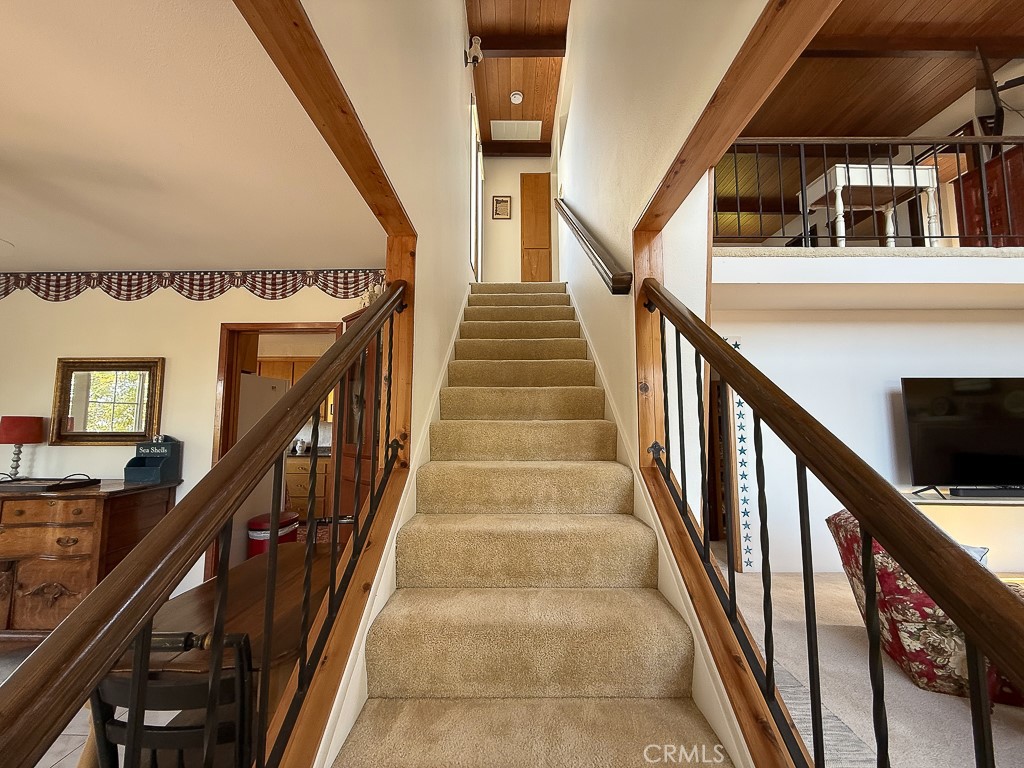 1570 Richard Property Photo 52