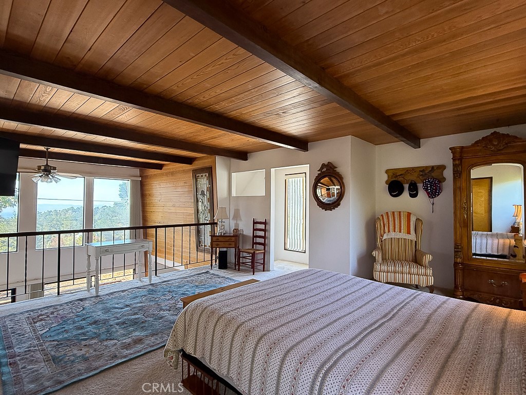 1570 Richard Property Photo 55