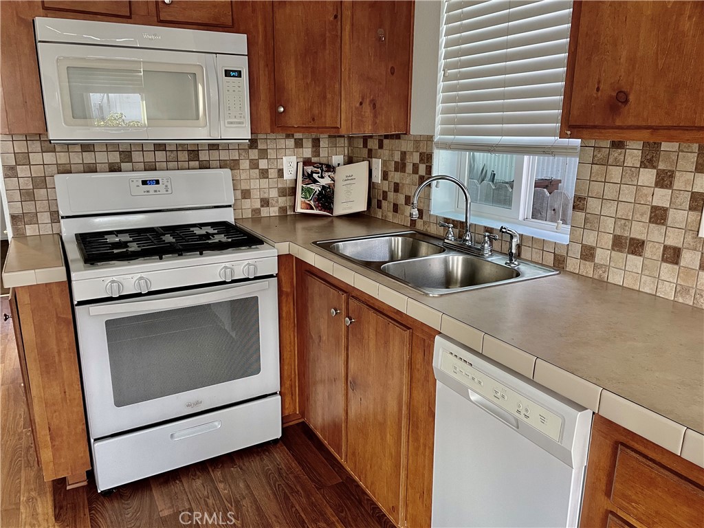 655 S Halcyon 8 Property Photo 8