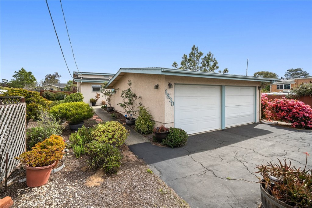 1830 13th Property Photo 27