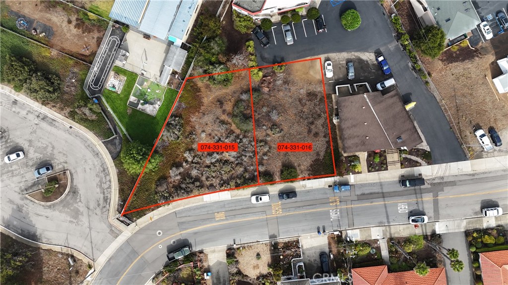 2245 2255 Bayview Heights Drive Property Photo 2