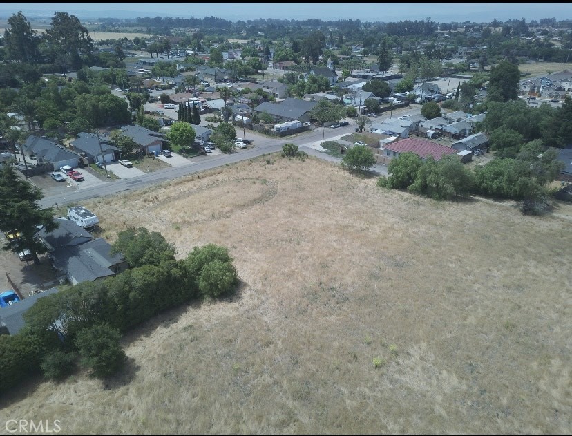 150 E Chestnut Property Photo 1