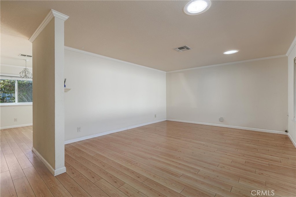 160 Verdon Property Photo 7