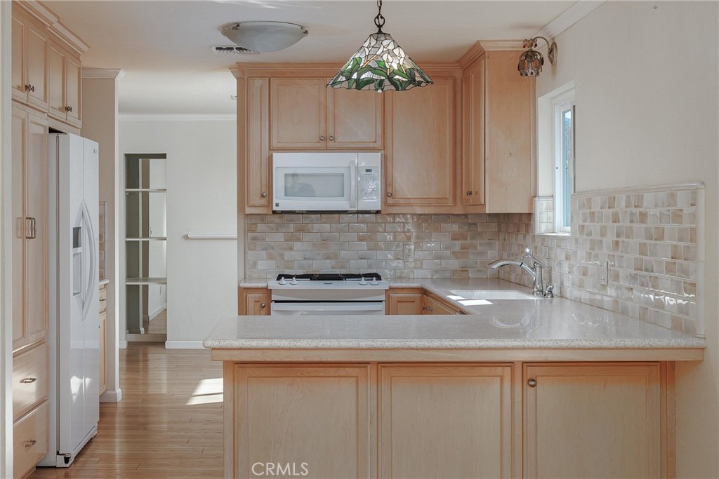 160 Verdon Property Photo 12