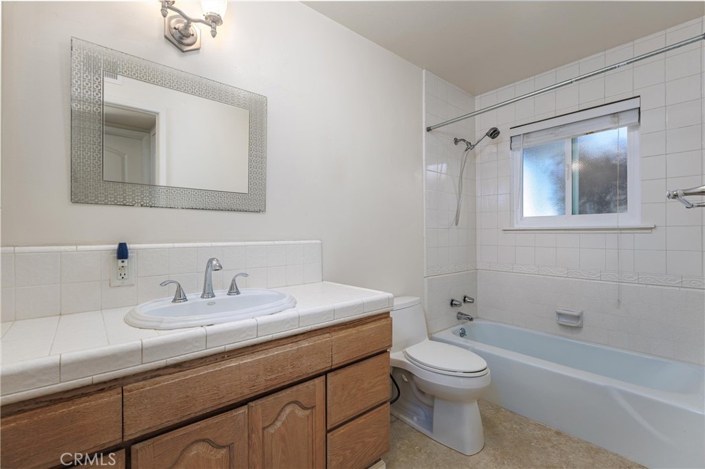 160 Verdon Property Photo 20