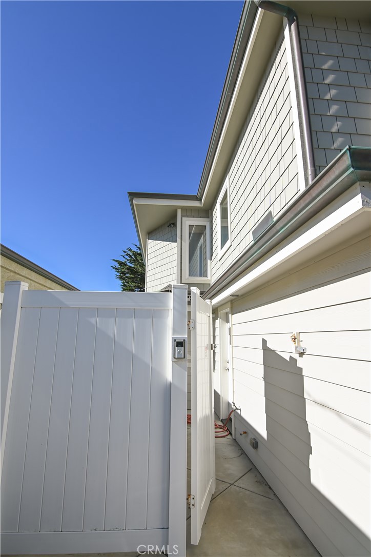 2814 Studio Drive Property Photo 29