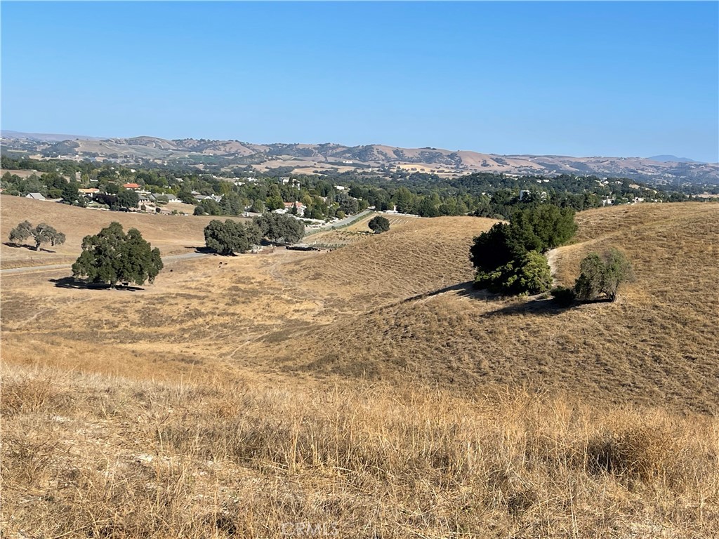 1 Las Tablas Property Photo 2