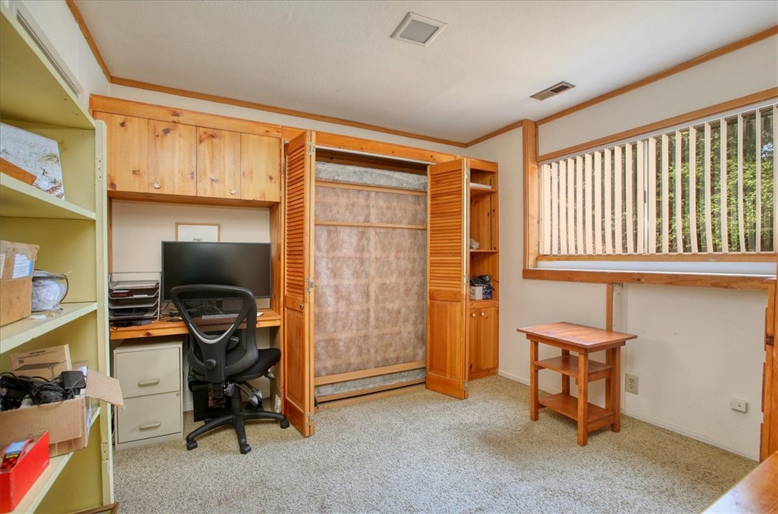 910 Sheffield Street Property Photo 13