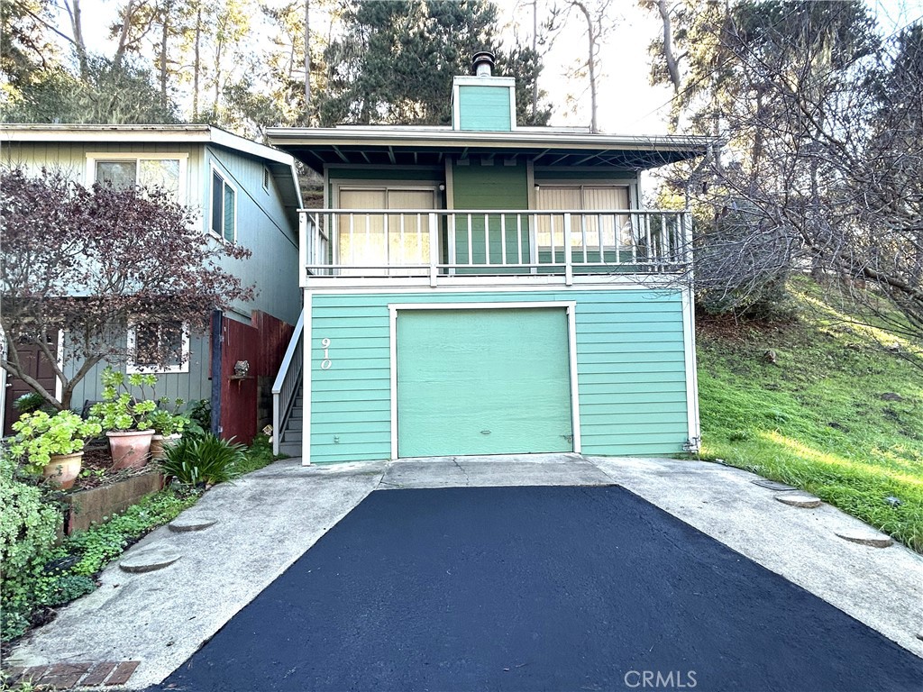 910 Sheffield Street Property Photo 29