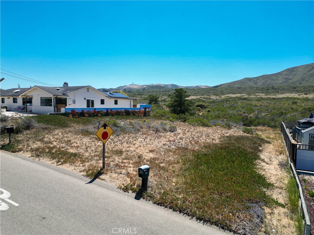 915 Highland Drive Property Photo 11
