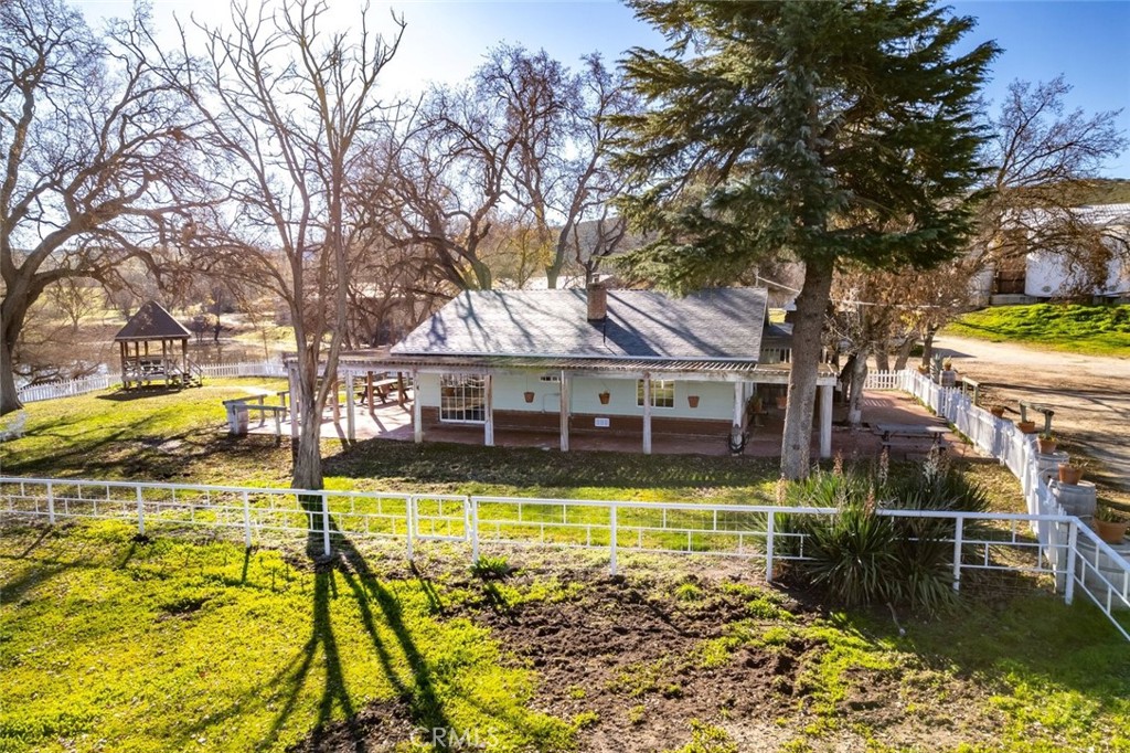 535 Calf Canyon Highway Property Photo 24