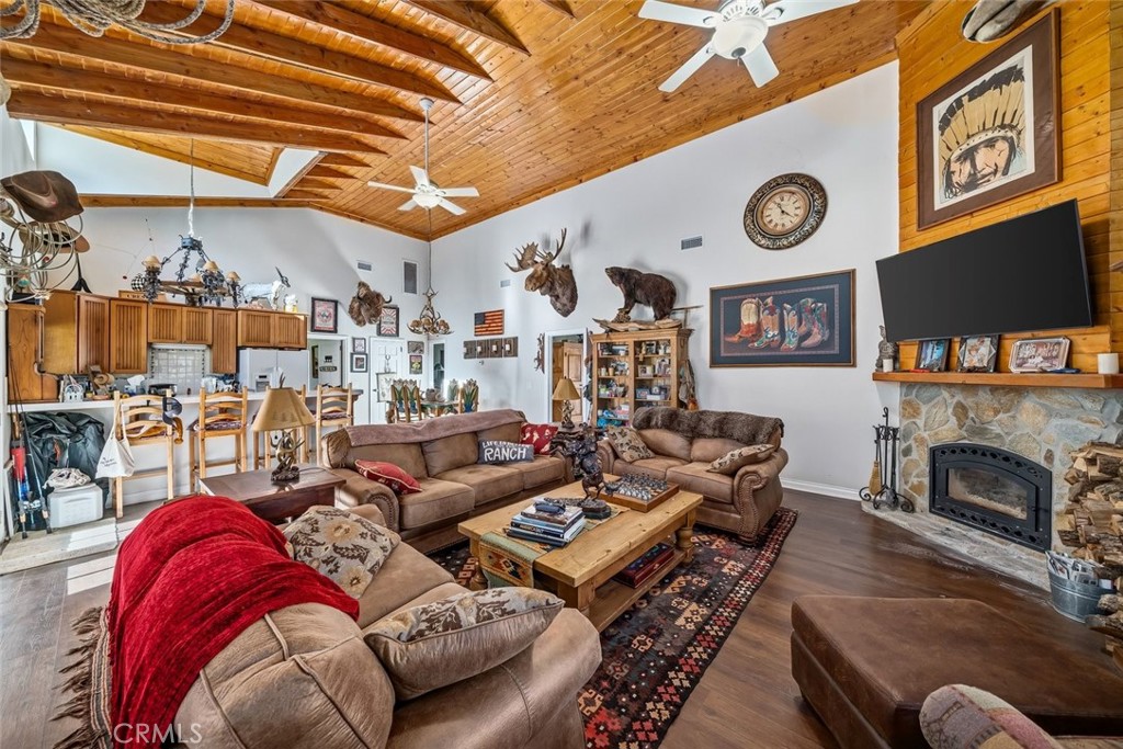 535 Calf Canyon Highway Property Photo 35