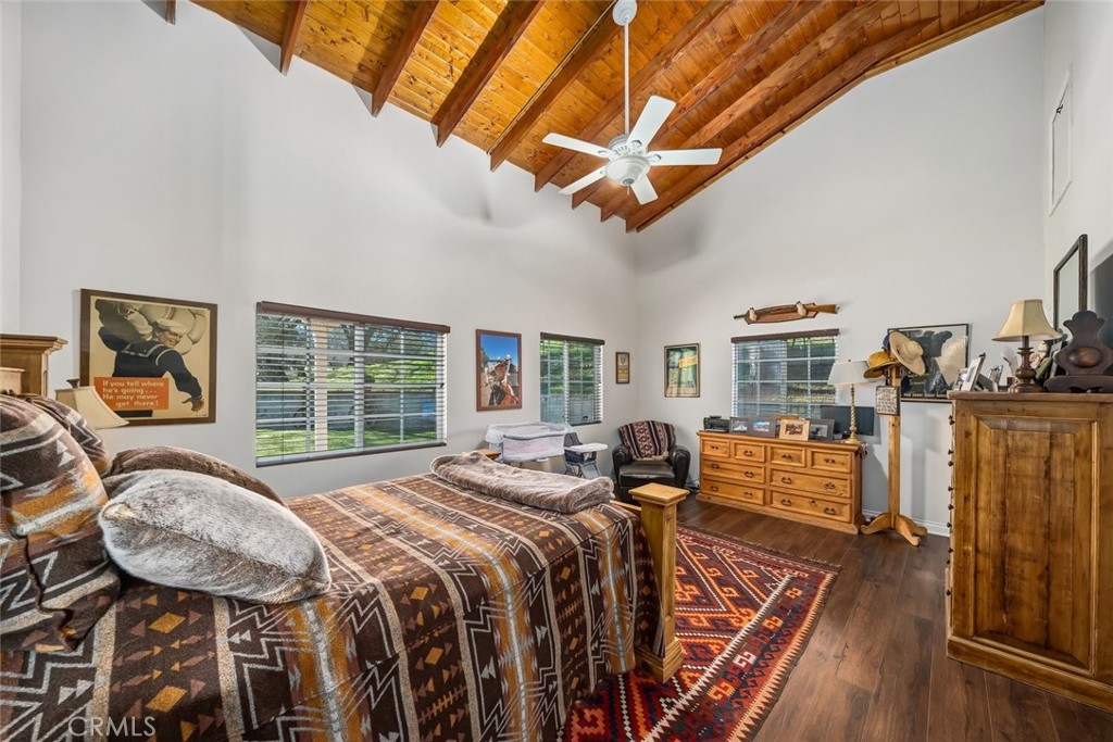 535 Calf Canyon Highway Property Photo 38