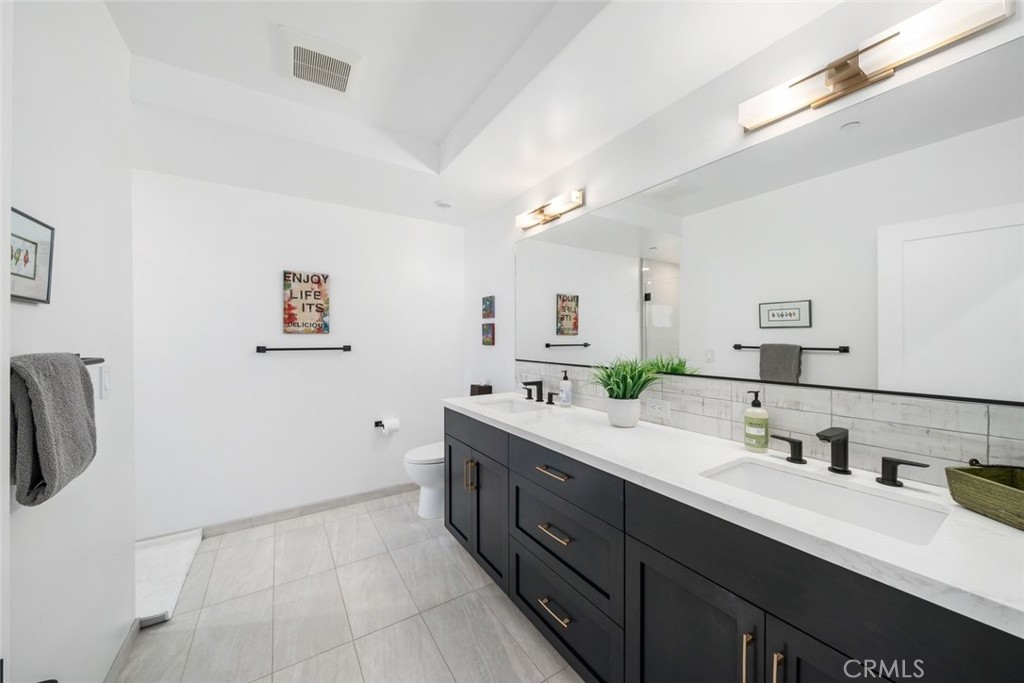 155 San Antonia Property Photo 28