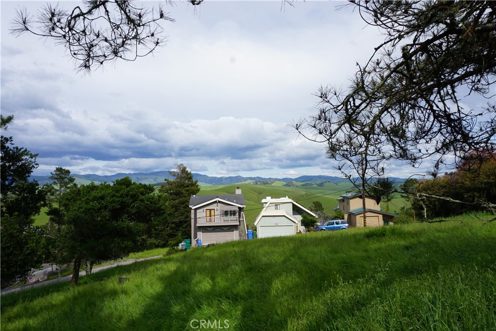 0 Pineridge Property Photo 10