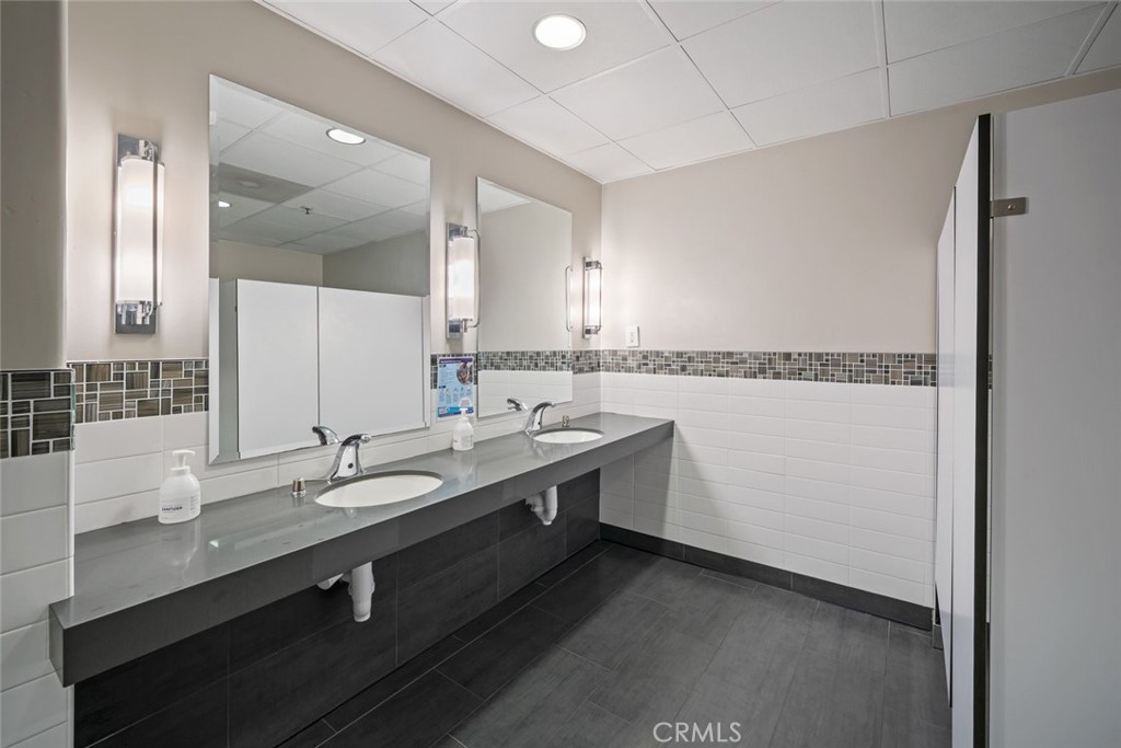 735 Tank Farm Road 155 Property Photo 12