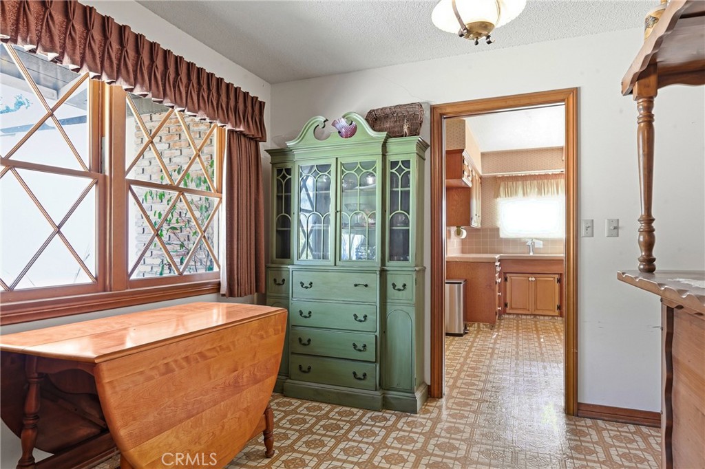 2021 Skylark Property Photo 11