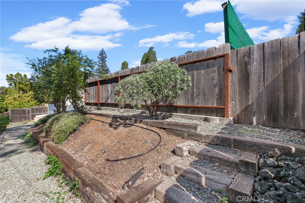 2021 Skylark Property Photo 34