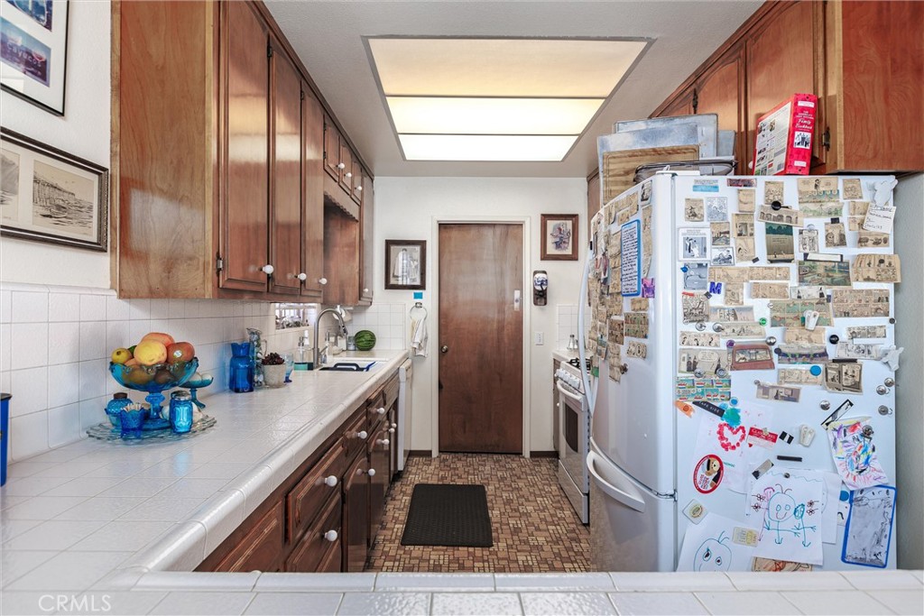 2023 Circle Property Photo 8