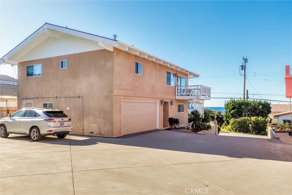 2023 Circle Property Photo 36