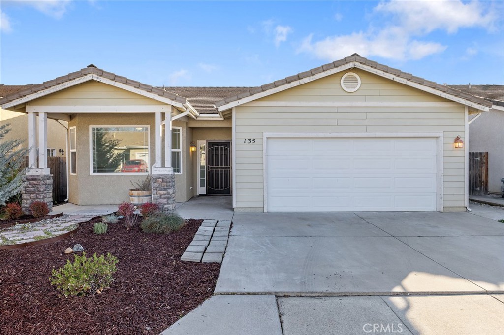 135 Headwaters Property Photo 2