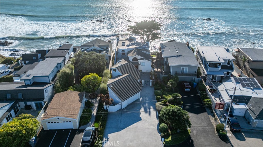 268 Pacific Property Photo 2