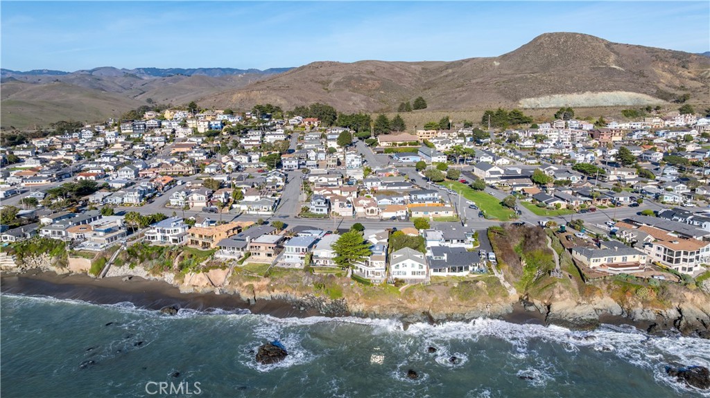 268 Pacific Property Photo 17